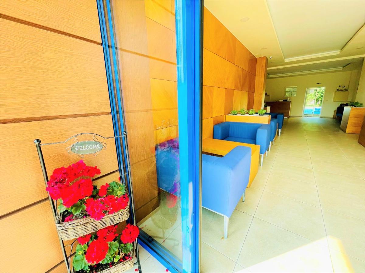 Solei Apartments Primorsko Exterior foto